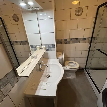 アパート La Flanerie Mauriacoise