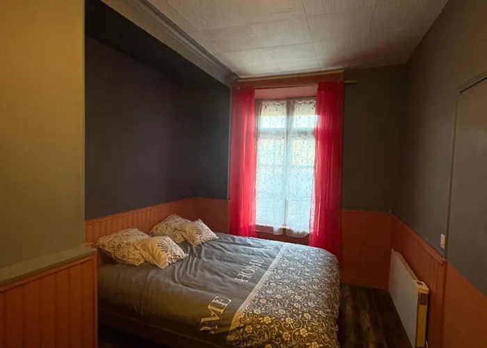 La Flanerie Mauriacoise * Морьяк